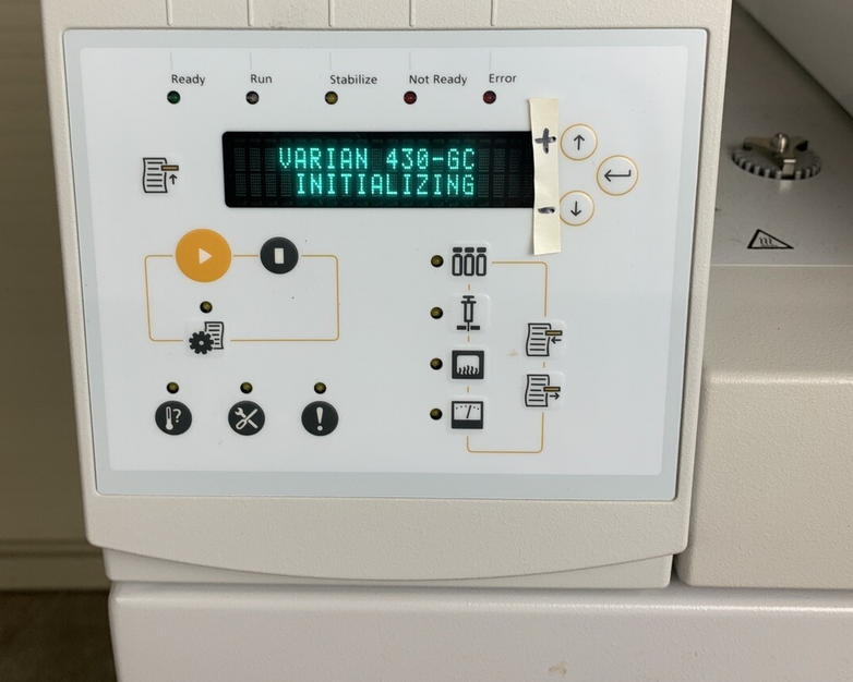 Bruker 430-GC Gas Chromatograph w/ Varian CP8400 Autosampler Powers Tested
