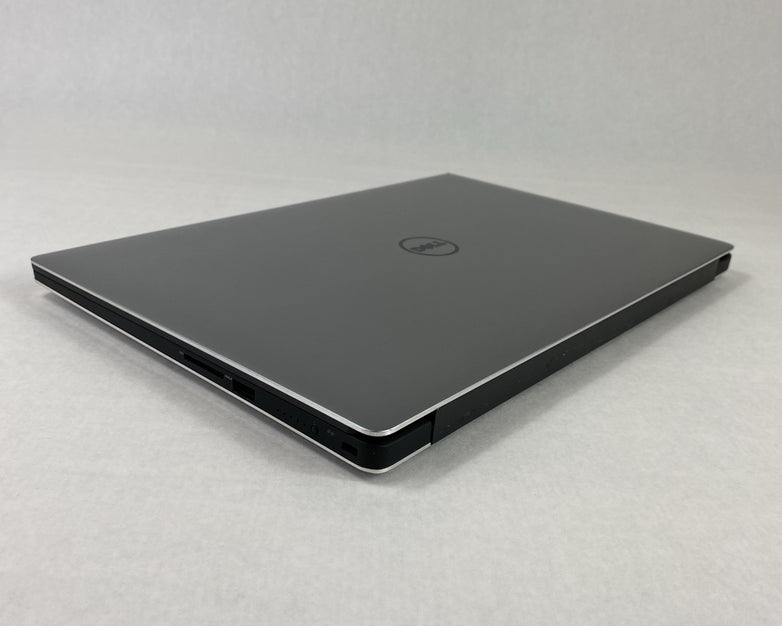 Dell Precision 5510 Intel Core i7-6820HQ 2.7 GHz 8 GB RAM 15.6" No HDD No OS