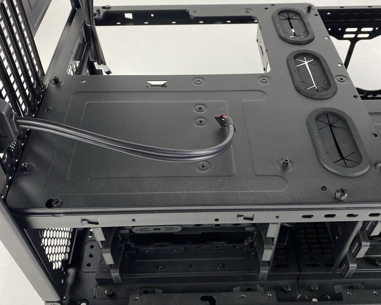Thermaltake Core X9 E-ATX Cube Computer Case