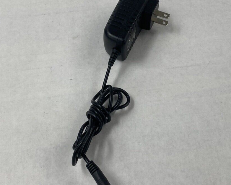 Lot of 4 AbleGrid ANU-050200A AC Adapter