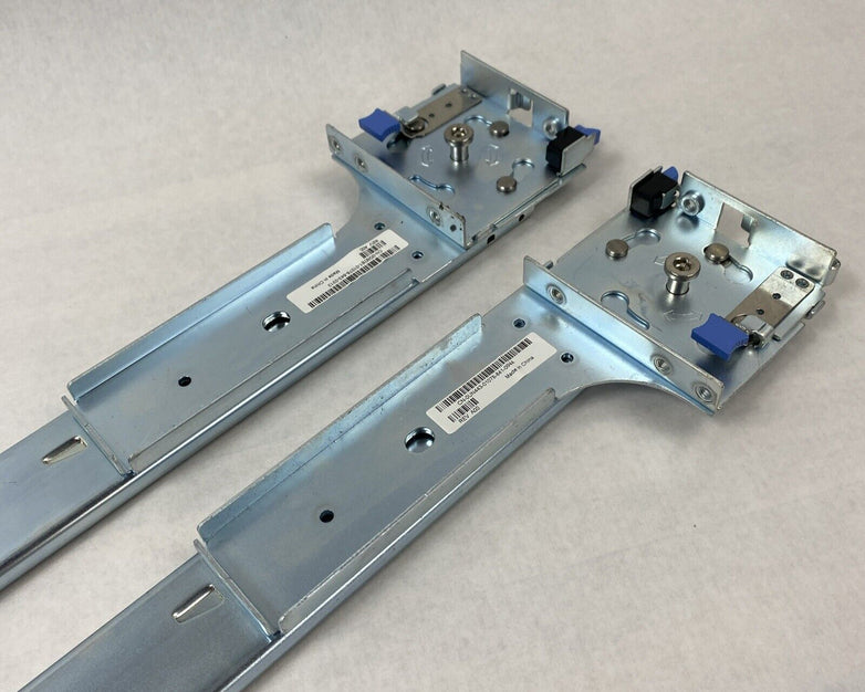 Dell UN443 GM761 WC369 RP267 Left and Right 2U PowerEdge Server Rapid Rail Set