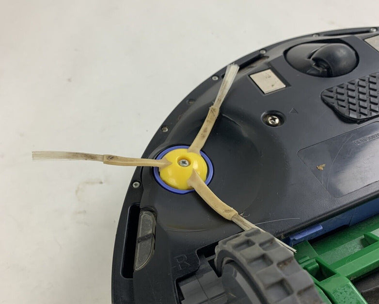iRobot Roomba 560 Electric Vacuum Cleaner For Parts and Repair