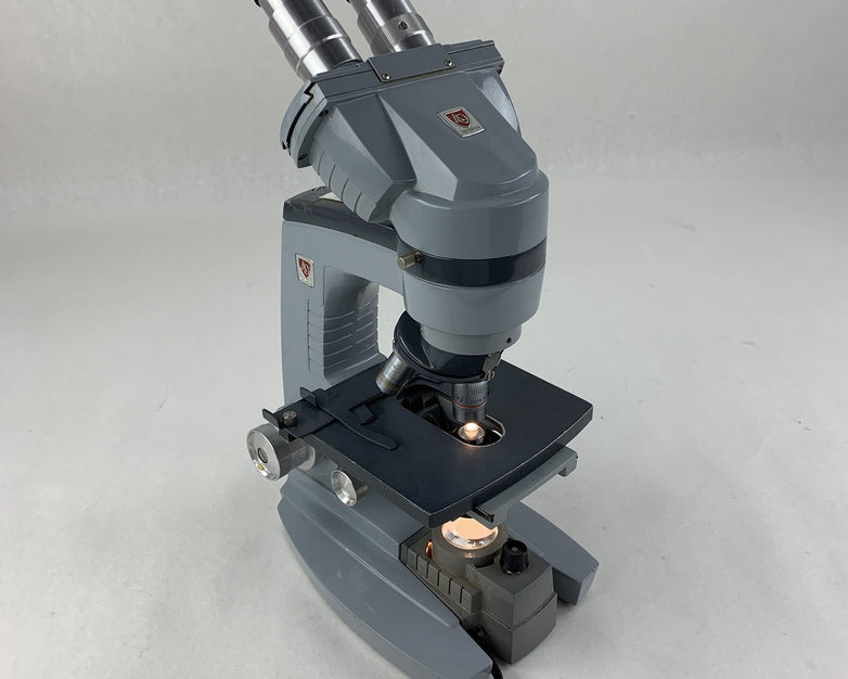 American 1037 Spencer Laboratory Microscope 100/1.25, Oil 10/.25, 45x NA 56
