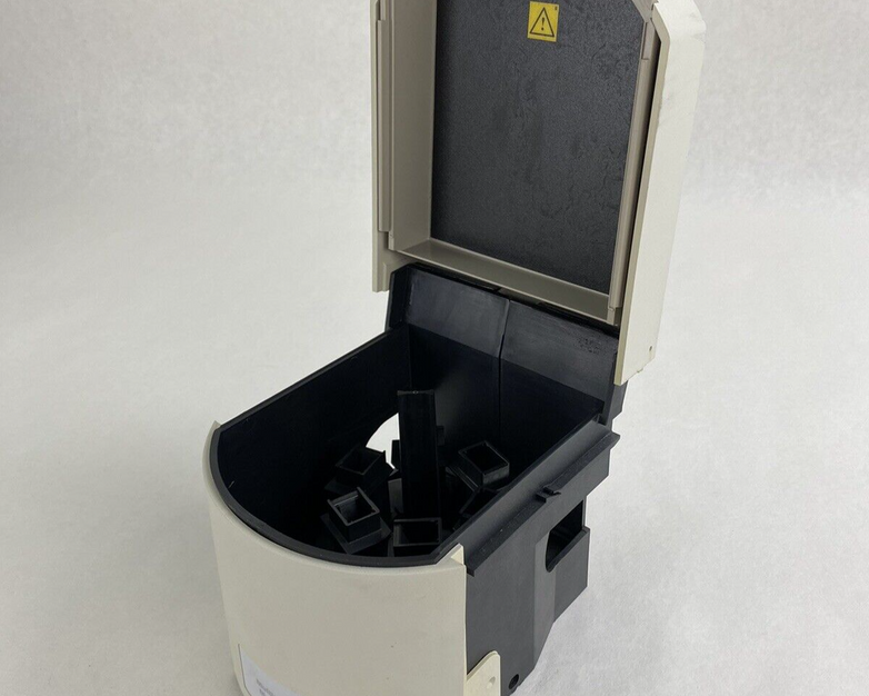 Beckman PAT# 4355248 Multicell Module for Spectrophotometer 35 Ohms 7.5 Degree