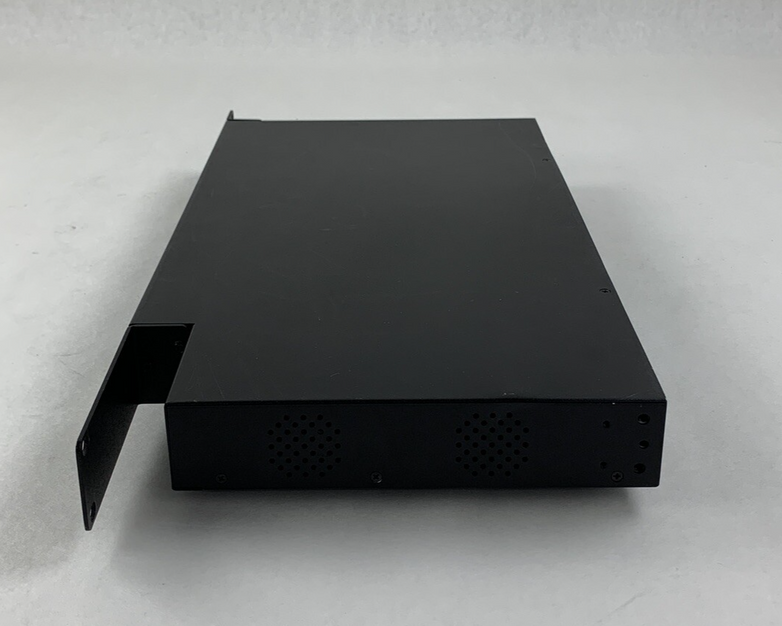 APC KVM0216A KVM USB 2G Enterprise Analog 2 Local Users 16 Ports Tested