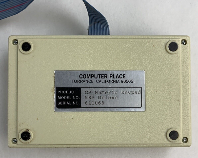 Commodore 64 64C Computer System Boots w/PSU, NKP Deluxe Keypad, and Manuals