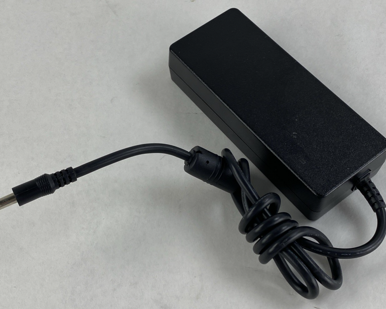 Mean Well GST90A15-P1M 15V 6A 90W AC Adapter