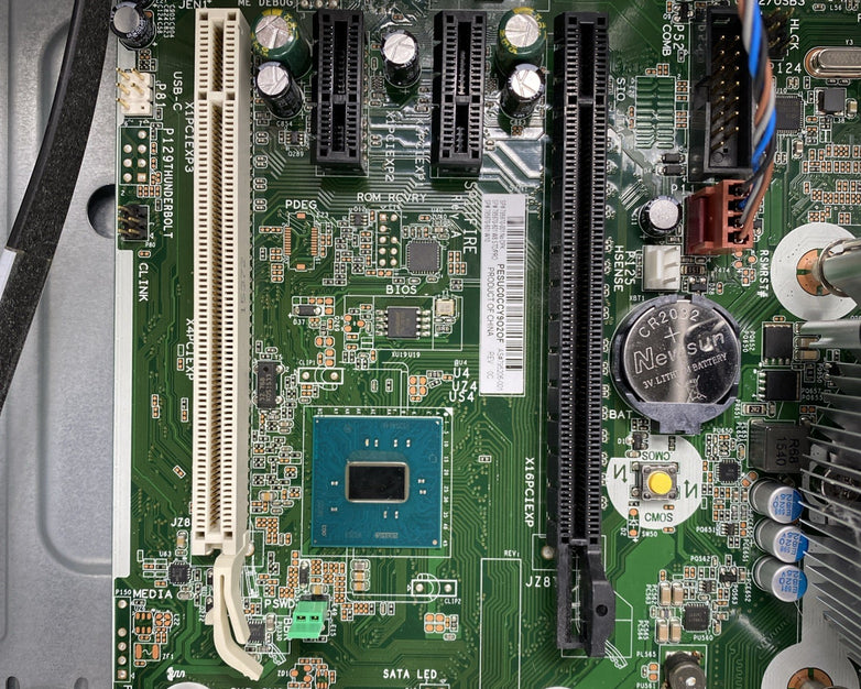 HP EliteDesk 800 G2 MT Intel Core i7-6700 3.40GHz 8GB RAM No HDD No OS