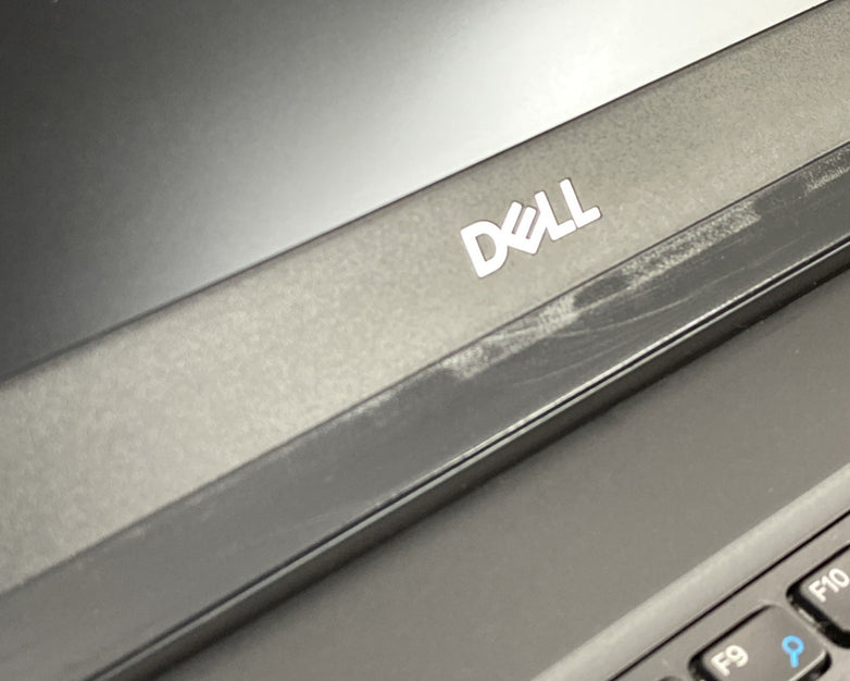 Dell Latitude 5590 Core i7-8650U 1.90 GHz 8GB RAM 15.6" No HDD No OS