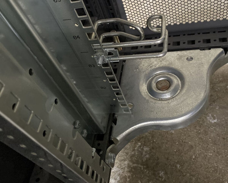 HP 245171-001 10622 22U G2 Graphite Rack CASE ONLY
