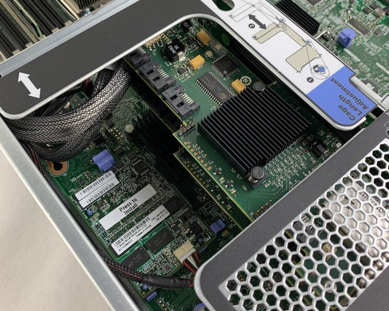 IBM System x3650 M4 Server 2x E5-2650 2.6 GHz 128 GB RAM No OS No 2.5" HDD