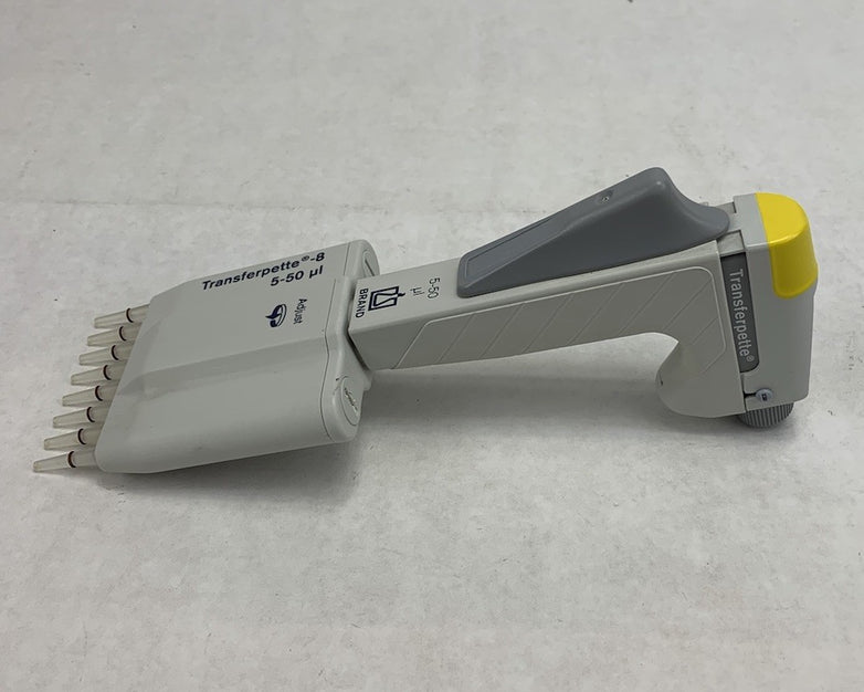 BrandTech Transferpette -8 5-50 µL 8 Channel Adjustable Pipette