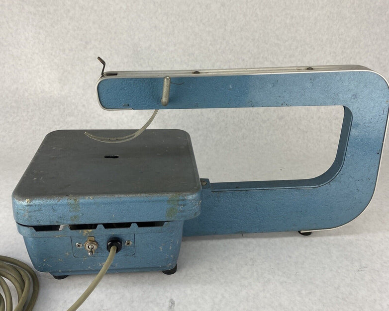 Vintage Sears Roebuck & Co. Self-powered Jig Saw Model 110.27081