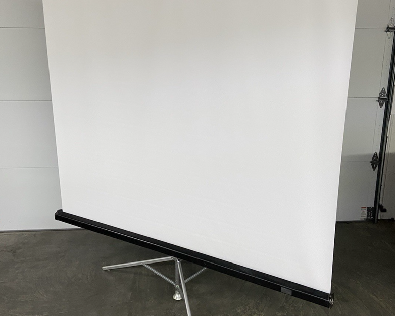 Draper Diplomat Tripod Portable 96" Projector Screen Screen
