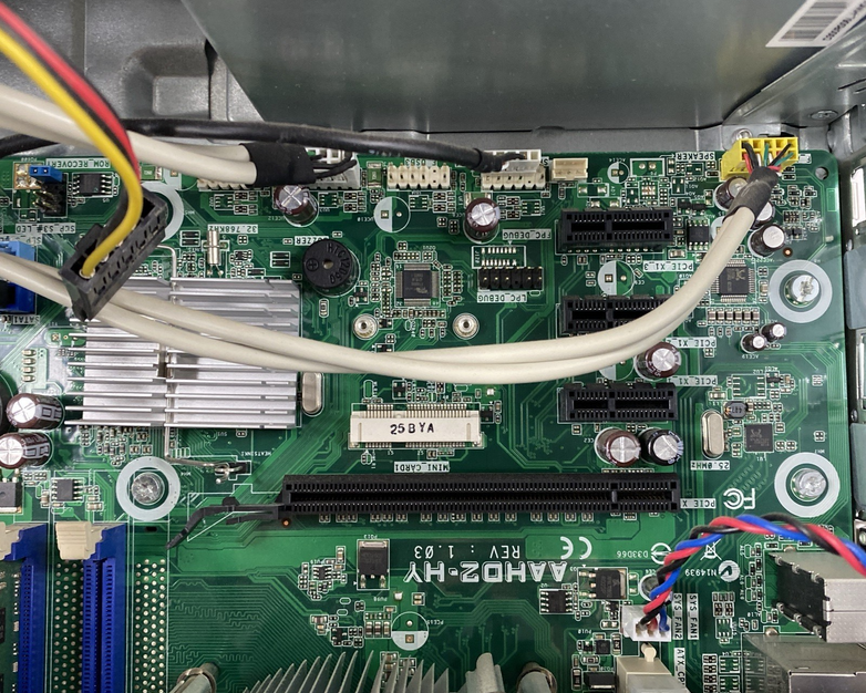 HP Compaq P6-2316s MT AMD A4-3420 2.80GHz 4GB RAM No HDD No OS