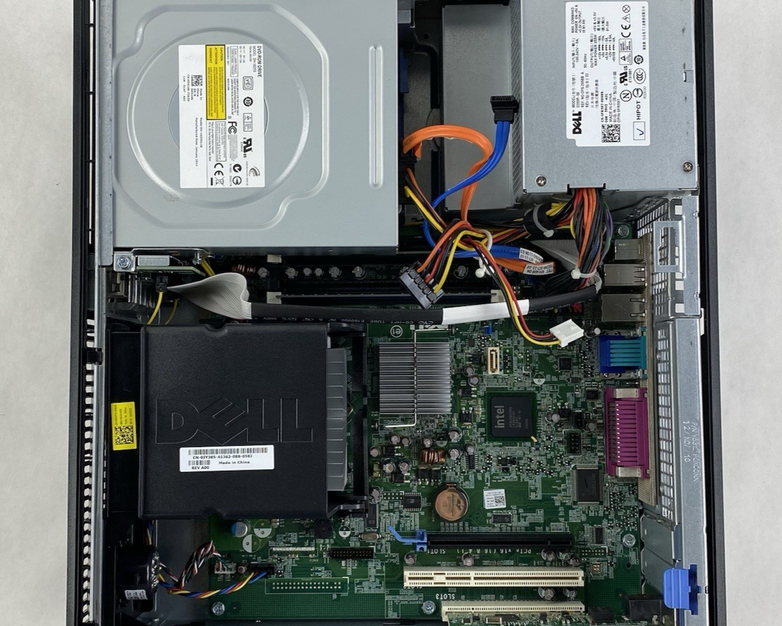 Dell OptiPlex 780 DT Pentium Dual-Core E5800 3.20GHz 4GB RAM No HDD No OS