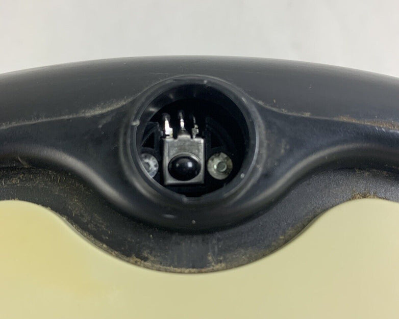 iRobot Roomba 560 Electric Vacuum Cleaner For Parts and Repair