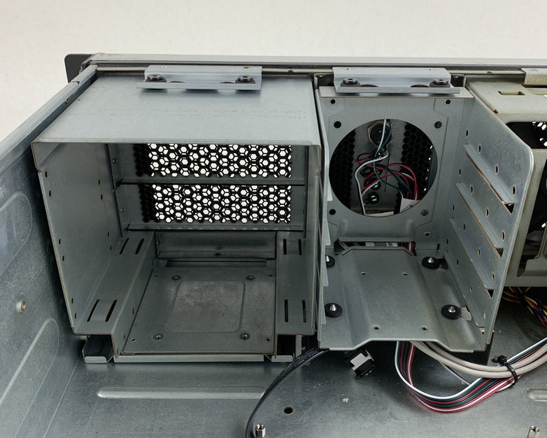 Chenbro RM42300H02 12269 4U Rackmount Industrial Server Chassis No Key Unlocked