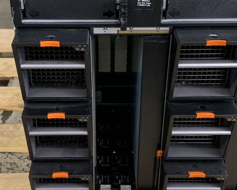 Dell PowerEdge M1000E 16x Slots Blade Server W/ 6x Power Supplies
