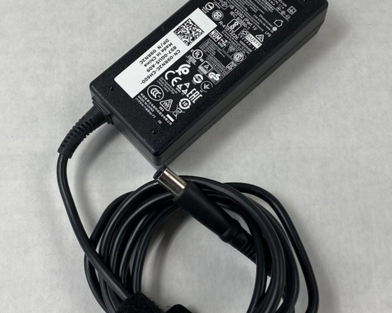 Lot of 7 Dell HA65NS5-00 DP/N: 09RN2C 65W 19.5V 3.34A AC Adapter