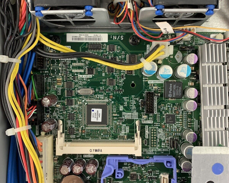 Cisco MCS 7800 4194 Core 2 Quad Q9400 2.66 GHz 8 GB RAM No OS No HDD