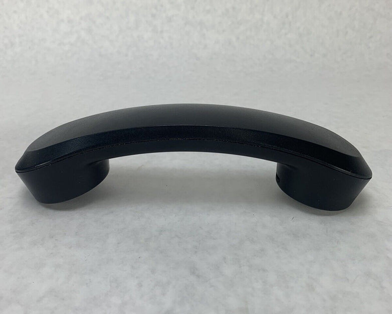 Lot 5 Avaya 1408 Digital IP Business Desk Phone 1408D02A-003 8Button Handset