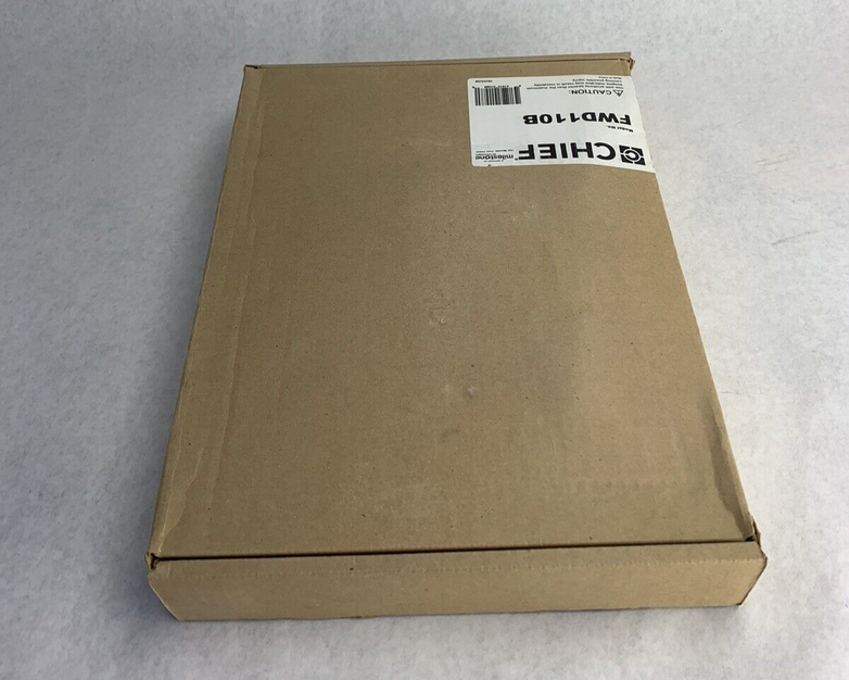 Chief FWD110B Mount Monitor