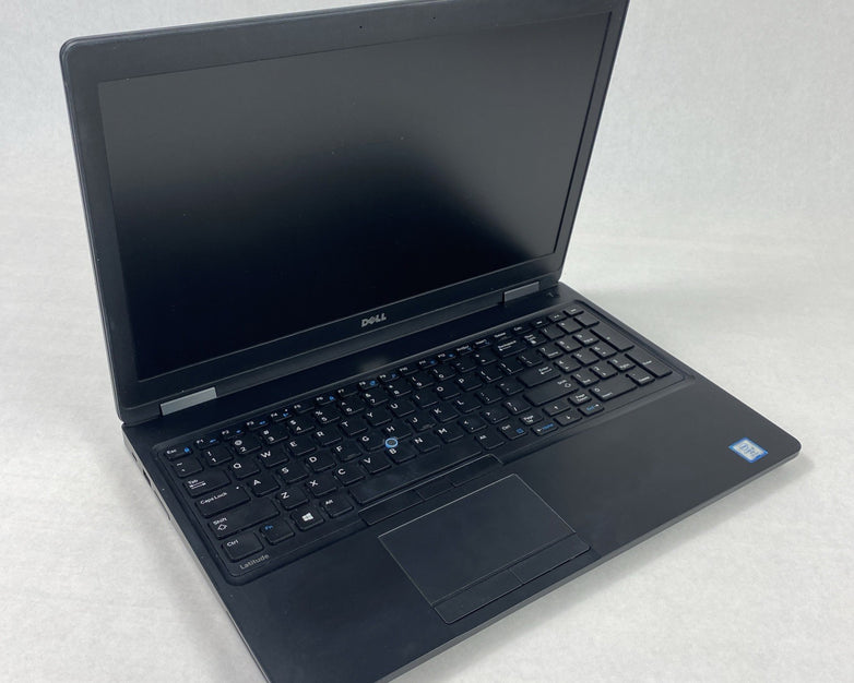 Dell Latitude 5580 Intel Core i5-7300U 2.60 GHz 8 GB RAM 15.6" No HDD No OS