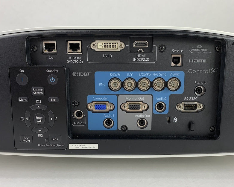 Epson Pro G7400U H762A LCD Projector - Parts or Repair
