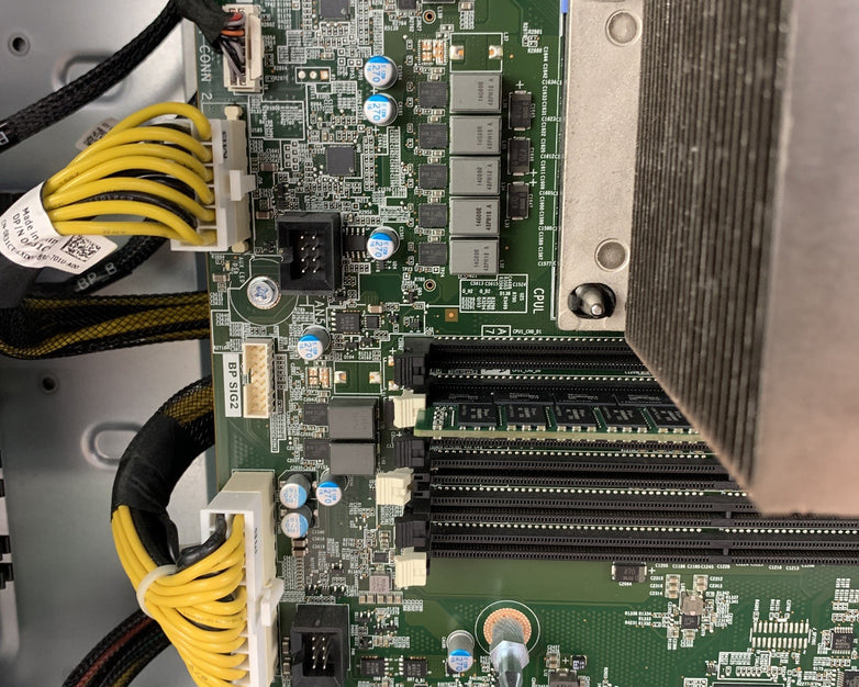 Dell PowerEdge T640 Tower Server 2x Gold 6125 2.6 GHz 64 GB Ram No OS No HDD