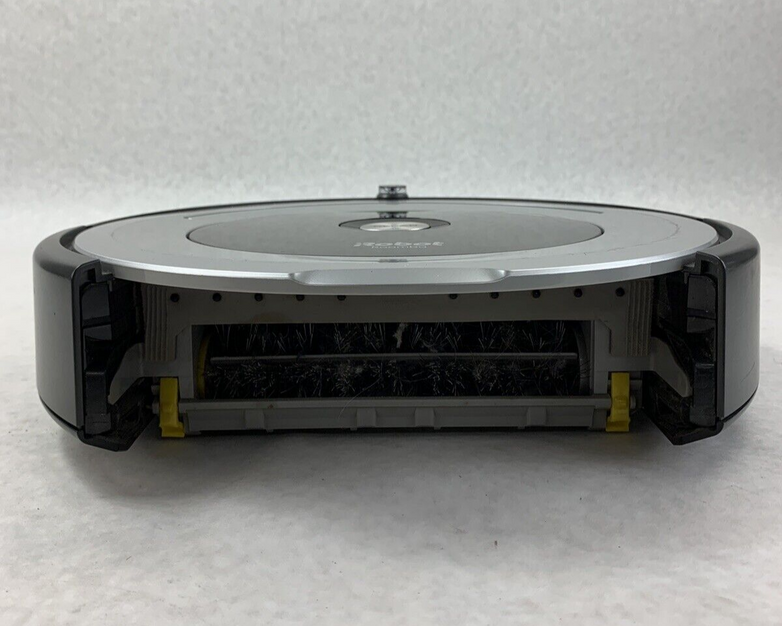 iRobot Roomba 690 Self-Charging Wi-Fi Smart Robot Vacuum Error 6 For Parts