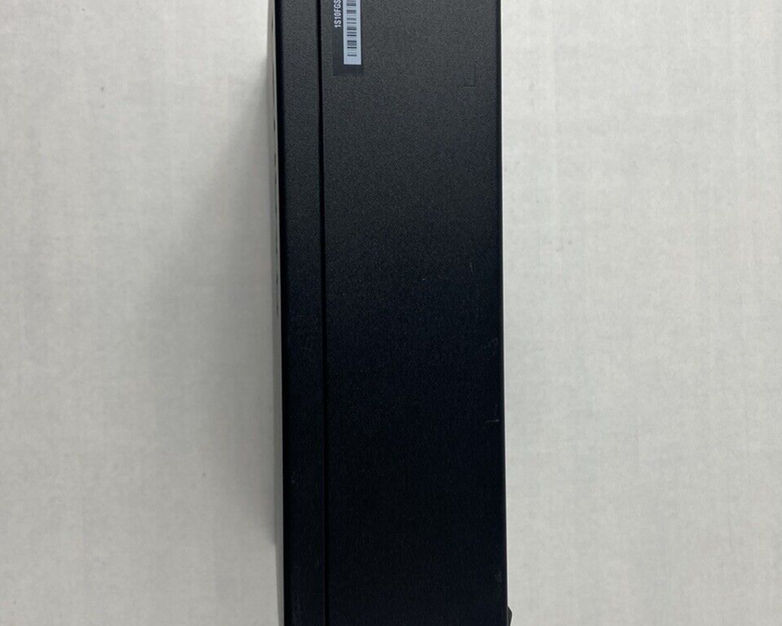 Lenovo ThinkCentre M900 SFF Intel Core i5-6500 3.20GHz 8GB RAM No HDD No OS