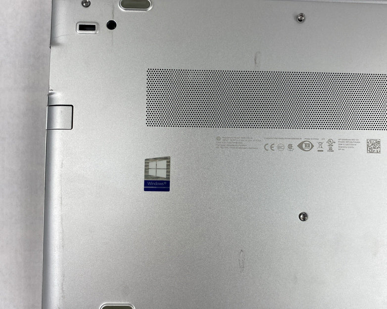 HP EliteBook 840 G5 Core i5-7200U 2.50 GHz 8 GB RAM 15.6" No HDD No OS