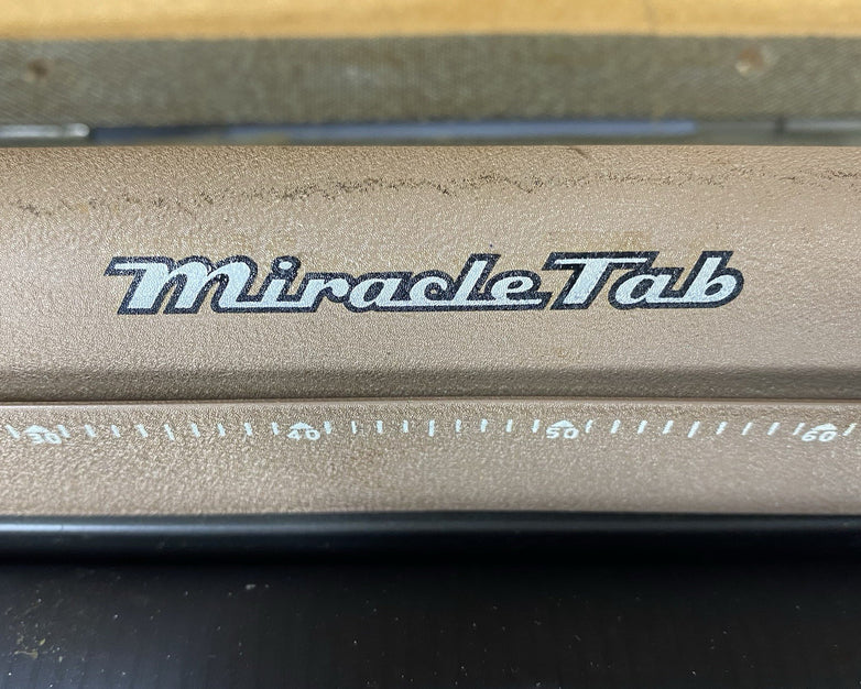 Remington Quiet Riter Miracle Tab Manual Typewriter with Case and Key Untested