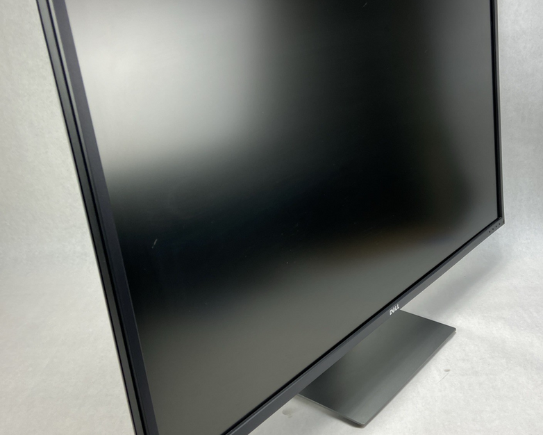 Dell Flat Panel Multi Client Monitor P4317Qc 43" In 4k UHD 3840x2160 With Stand