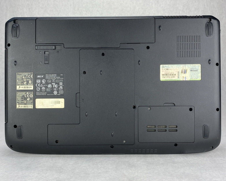 Acer Aspire 5740 15.6" Intel Core i3-M330 2.13GHz 4GB RAM No AC HDD OS