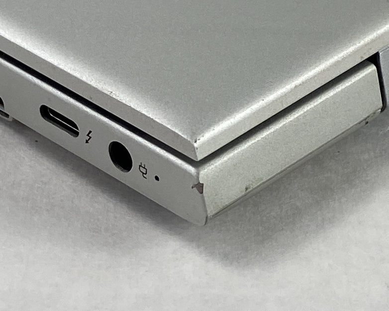 HP EliteBook 840 G5 Core i5-7200U 2.50 GHz 8GB RAM 15.6" No Battery No HDD No OS