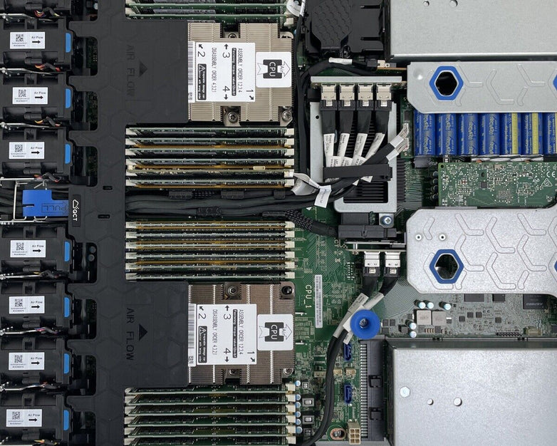 Netapp NAF-1703 Server 2x Intel Xeon Gold 5120 2.2GHz 738GB RAM No HDD No OS