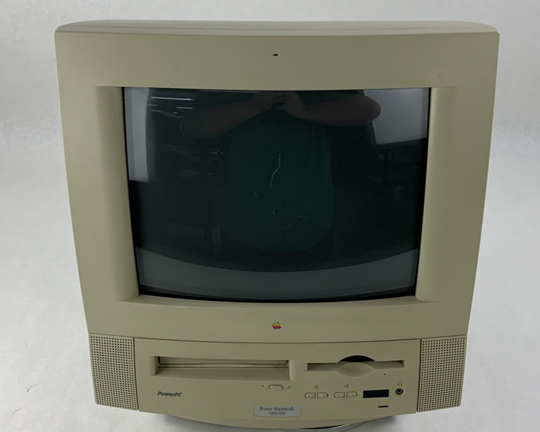Apple Power Macintosh 5260/100 M3457 Boots Vintage No Hard Drive or OS