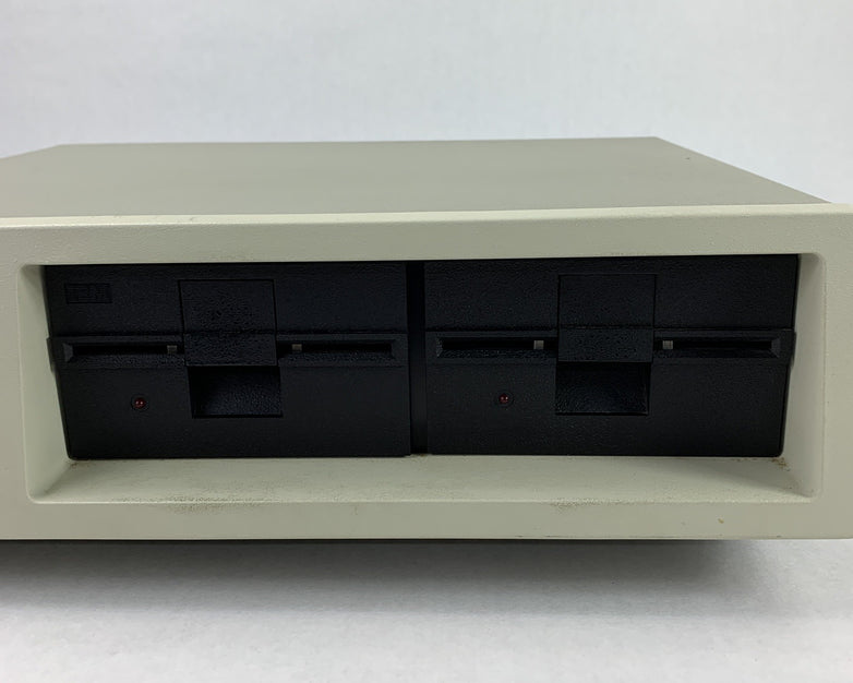 IBM 5150 Personal Computer Desktop Computer Boots to Parity Check 1 No HDD No OS