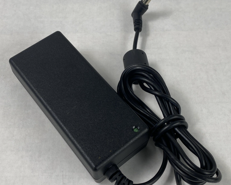 Delta Electronics SADP-65KB 65W 19V 3.42A AC Adapters (Lot of 3)