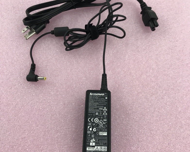 Lenovo ADP-30SH B Laptop AC Adapter 20V 1.5A 36001806 (Lot of 2)