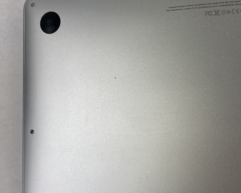 Apple MacBook Air A1466 2012 13" 1.8GHz i5 4GB RAM 250GB SSD os10.15.7 364Cycles