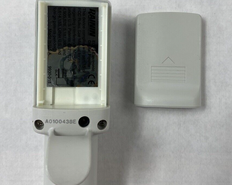 RAININ EDP3 LTS 200 20-200 uL Single Channel Electronic Pipette Untested