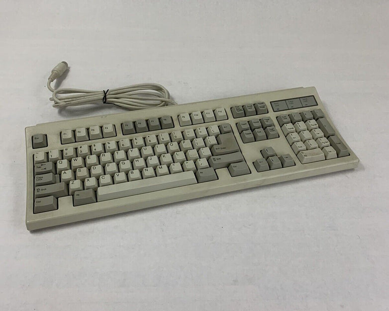 NMB RT6856TW+ Keyboard AQ6-CYPRESSZ15 119699-001 DIN