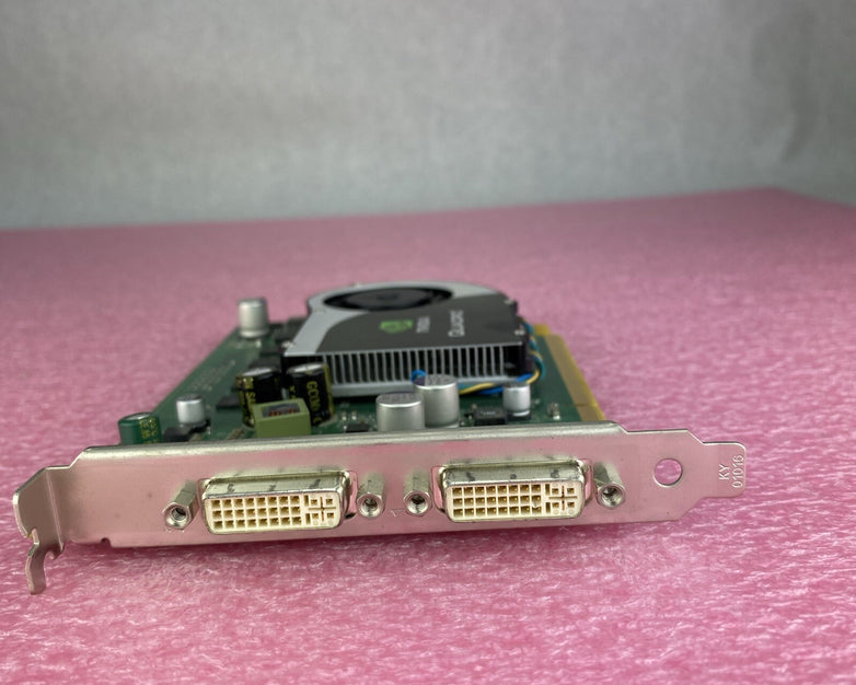 Dell 0WX397 NVIDIA Quadro FX 570 256mb GDDR2 PCIe Graphics Card Lot Of 3