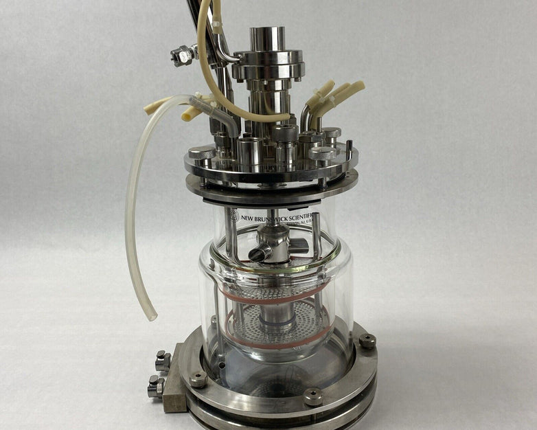 New Brunswick Scientific C842 Glass Jacketed Vessel Bioreactor