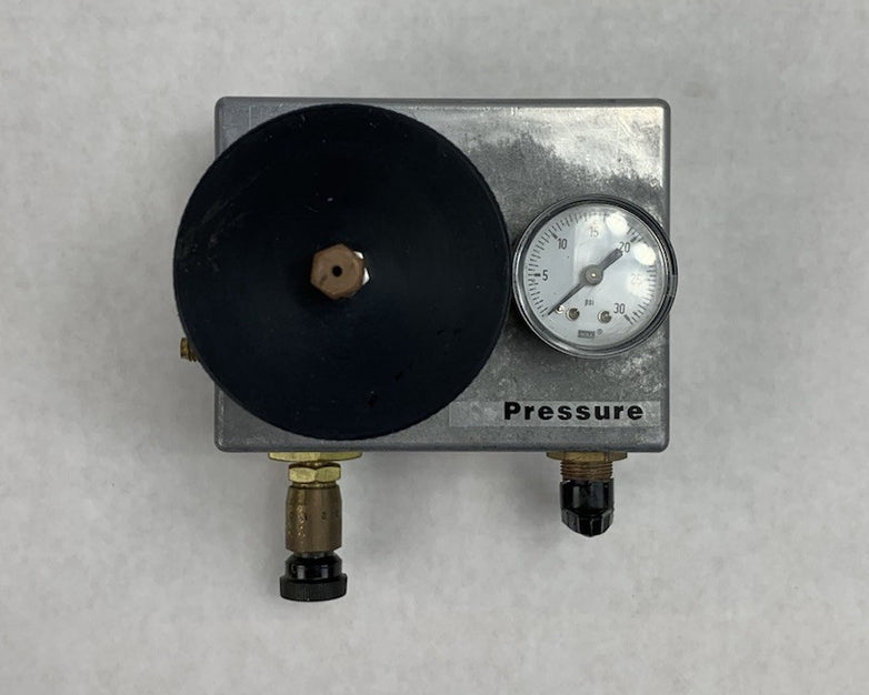 Pressure Compensated Flow Control Valve Vent With Container Vial