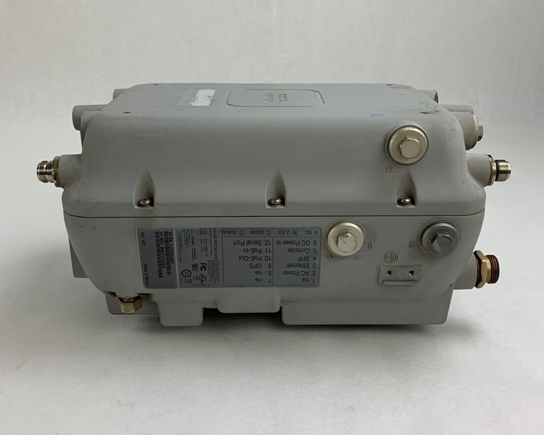 Cisco AIR-AP1572EAC-B-K9 Aironet Outdoor Access Point Missing Screws and Covers