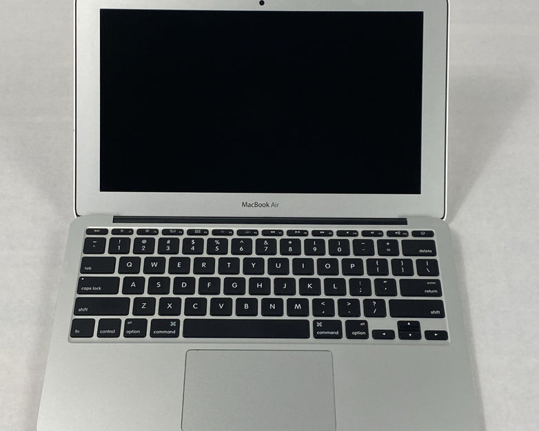Apple MacBook Air A1465 2015 11" 1.6Ghz i5 4GB RAM 120GB SSD os11.7.1 706 Cycles